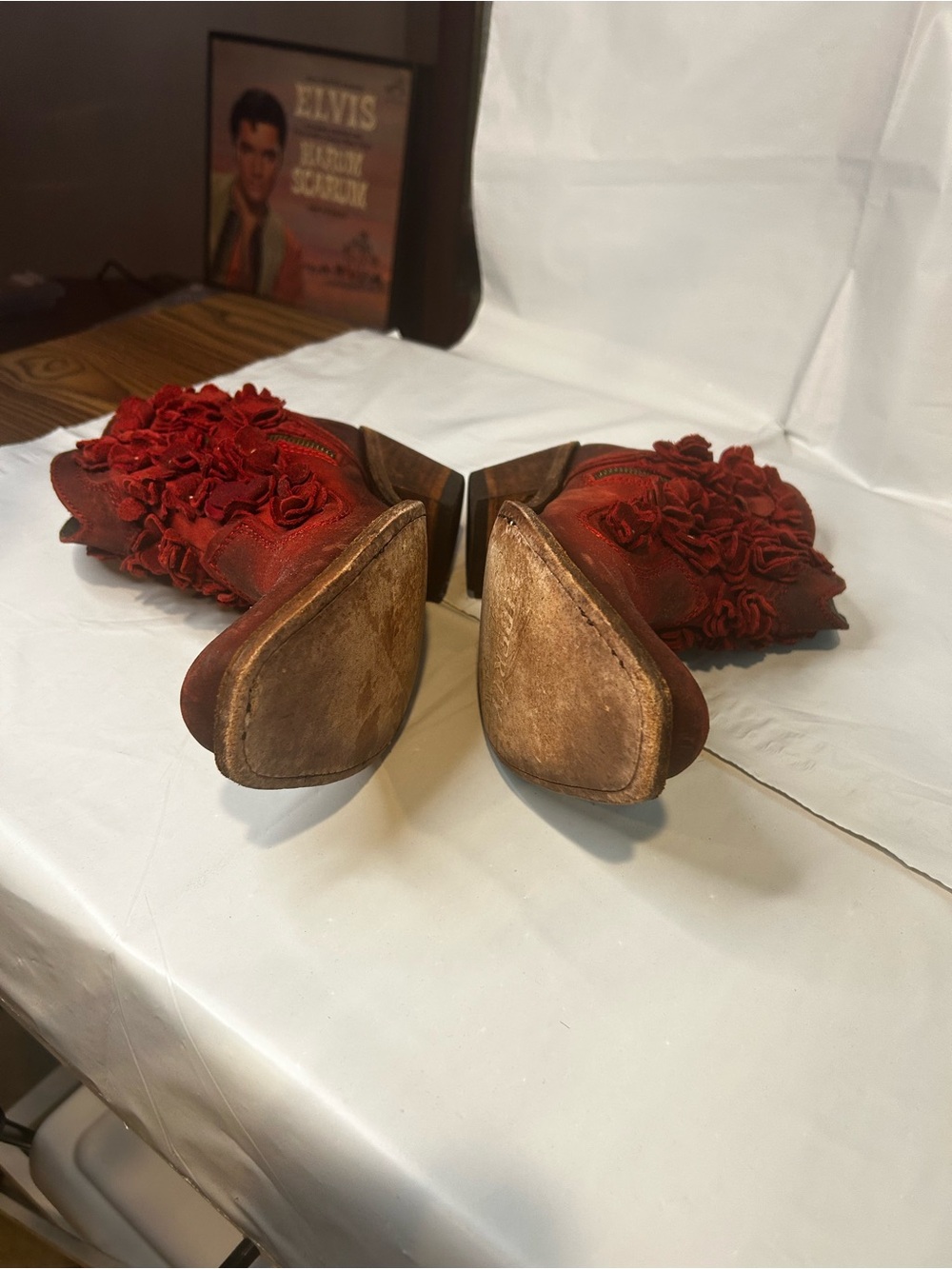LIBERTY Women's Red Floral Suede Ankle Boots MADE IN MEXICO Size 8.5 - Picture 13 of 16